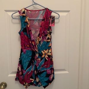 Multi color V front romper